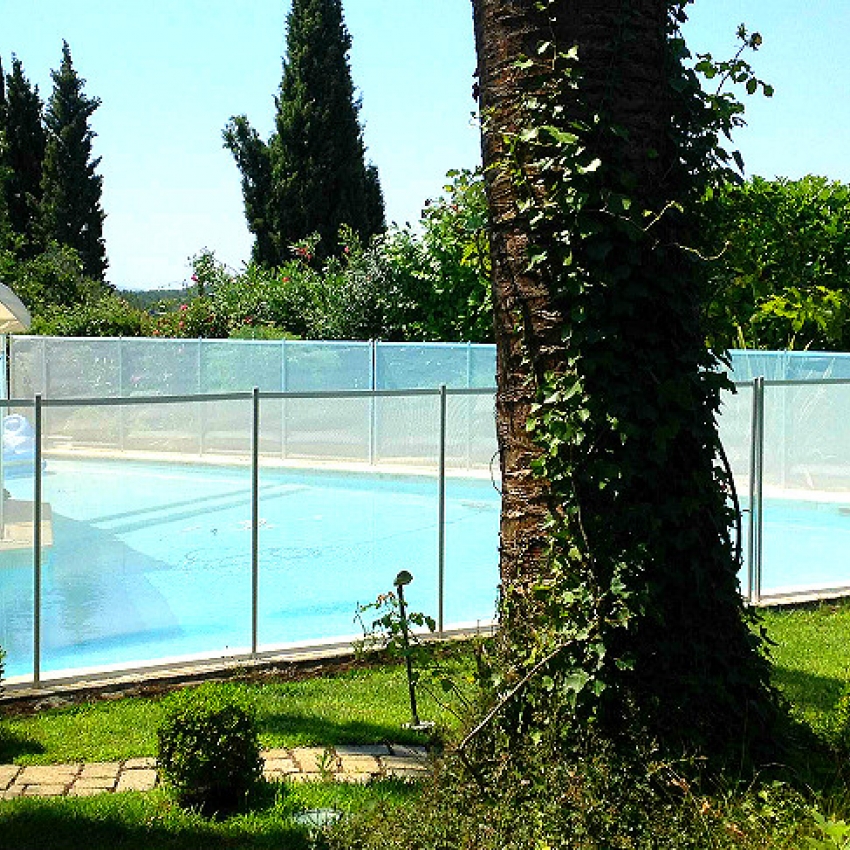 Installation barrière de sécurité piscine à Opio (06)